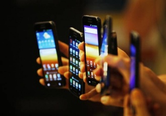 f28424f23a 30% мирового рынка мобильных телефонов контролируют Samsung и LG