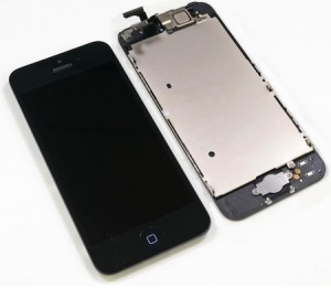 iphone-5-zamena-stekla-tachskrina-300x261 Плюсы и минусы замены стекла iPhone 5 своими руками